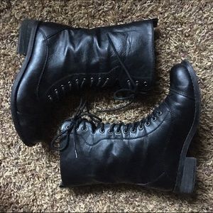 combat boots