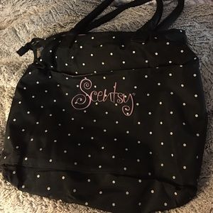 Scentsy made tote