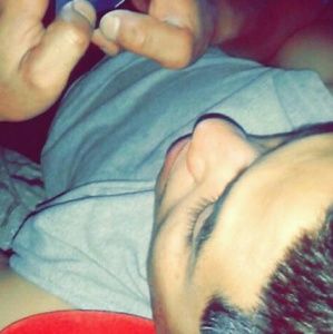 Meet your Posher, Carlos