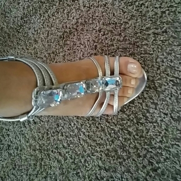 Silver heels ??