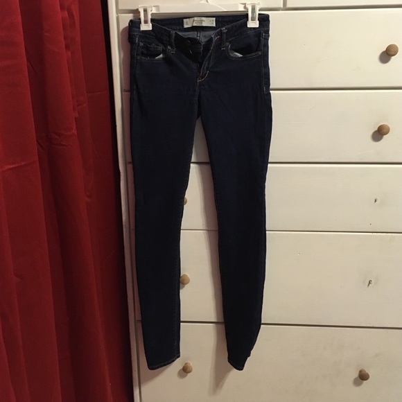Abercrombie & fitch blue jeans