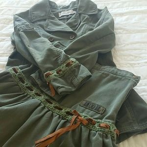 GIRLS SIZE 8A CHRISTIAN DIOR JACKET AND SKIRT
