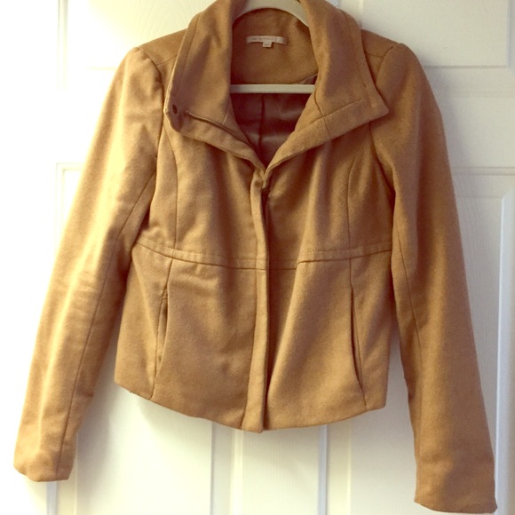 Fall Gap camel zip up wool coat