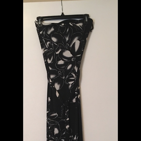 Strapless tropical print dress