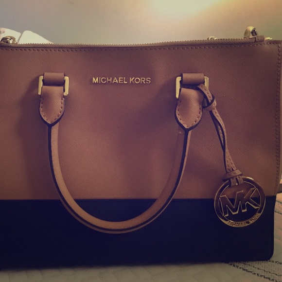 Authentic Michael Kors purse