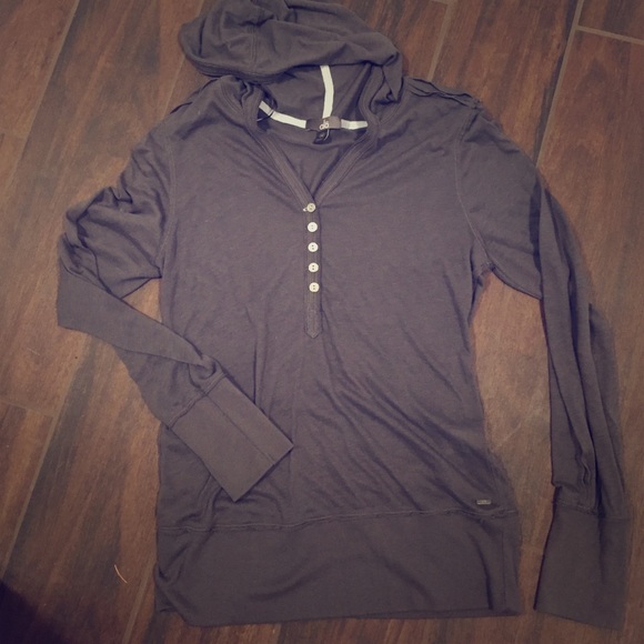Hooded grey T shirt