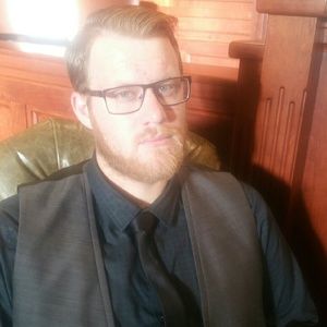 Meet your Posher, Seth