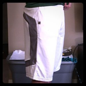 Men's Under Armour Shorts, never worn, size XL