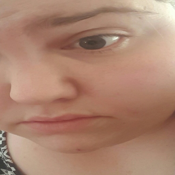 Meet your Posher, Amanda - Picture 1 of 1