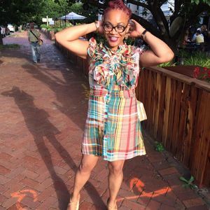 Meet your Posher, Crystal