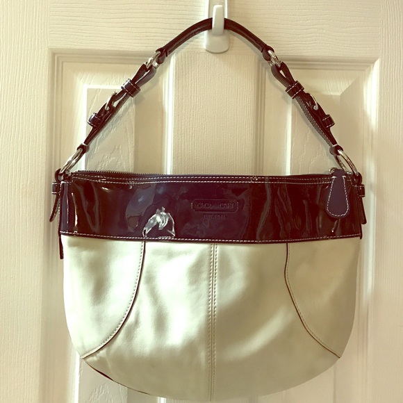 Coach purse - Picture 1 of 4