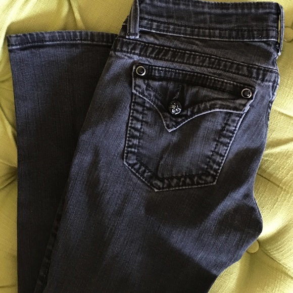 Miss Me Skinny 28