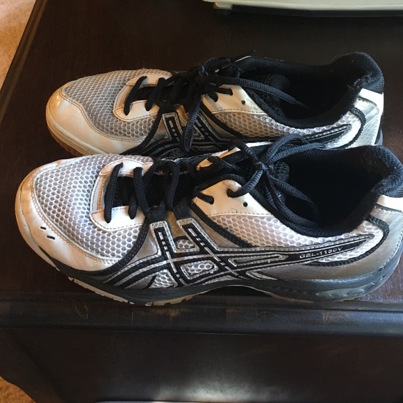 Asics volleyball shoes. Gel- 1130V.