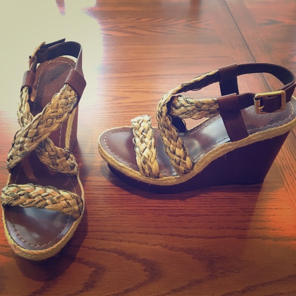 Vince Camuto heels size 6 1/2