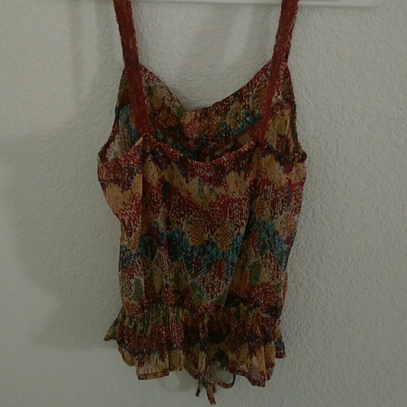 Convertible Lace Crossback Tank - Picture 2 of 4