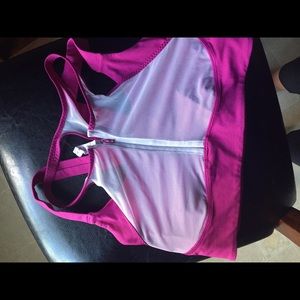 NWOT Lululemon ready set sweat sports bra
