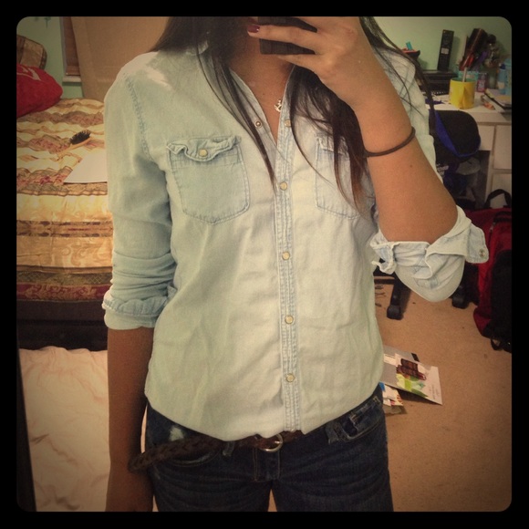 Hollister light chambray shirt