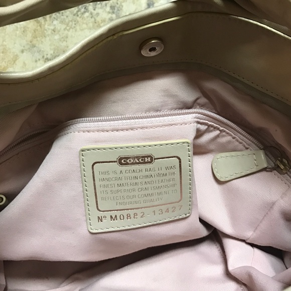 Coach purse - Picture 3 of 4