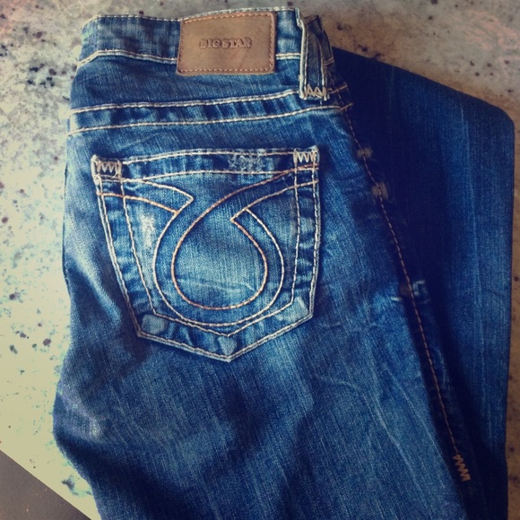 Size 24 regular BIG STAR brand buckle jeans