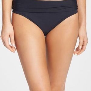 Bleu Rod Beattie black bottom