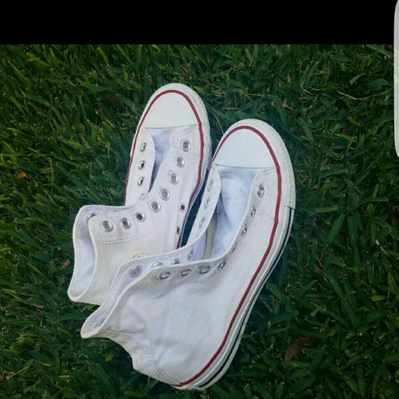 White hight top converse size 7