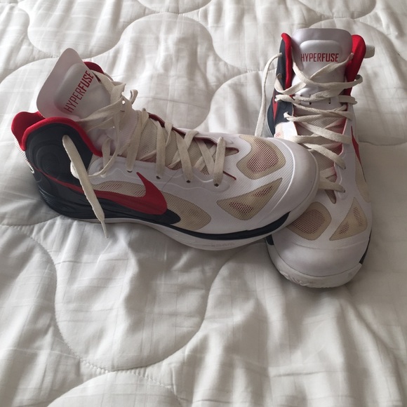 Nike Hyperfuse basketball shoes, used.