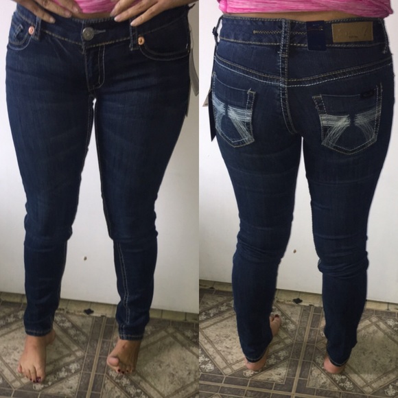 Salee🎉🎉Seven7 skinny jeans