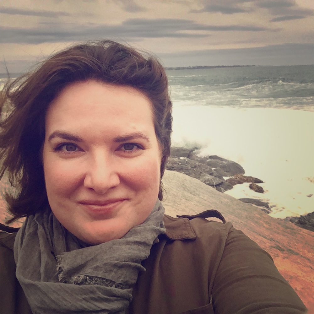 Meet your Posher, Elizabeth