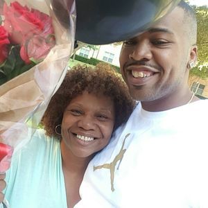 Meet your Posher, Cameron conscious