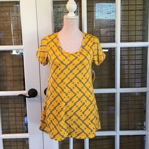 LuLaRoe Classic Tee