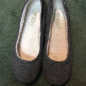 Fuzzy roxy flats