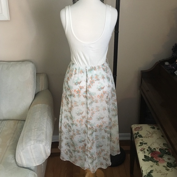 Charlotte Russe white high low dress - Picture 2 of 3