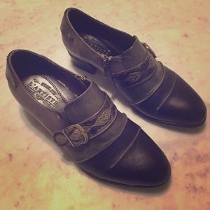 L'Artiste Spring Step vintage-look shoe