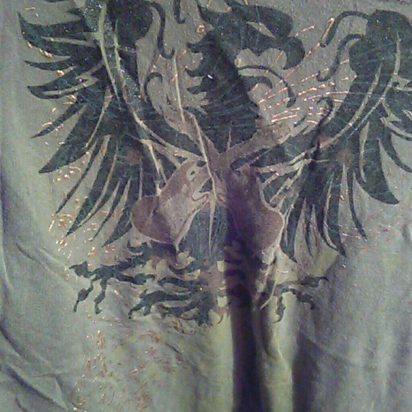 Shirt - Picture 2 of 3
