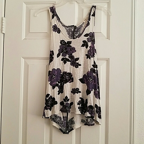 Urban Outfitters Silence+Noise Floral Top