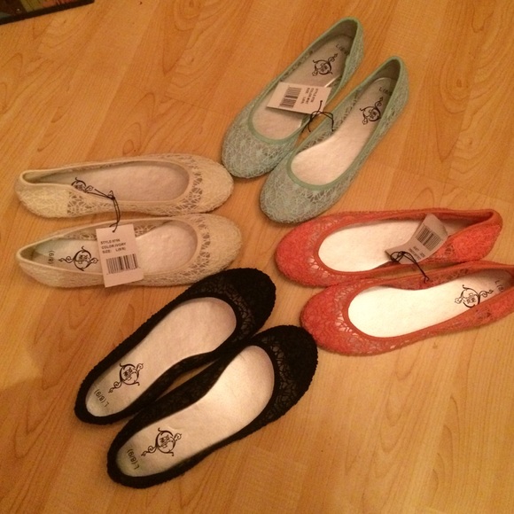 Ballet bundle! 4 pairs of flats - Size L 8/9