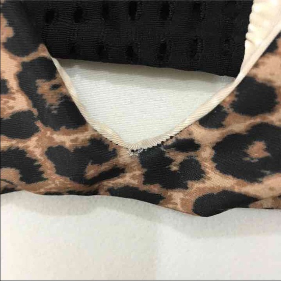 💘SOLD💘 Acacia Jaws P/XS - Picture 4 of 4