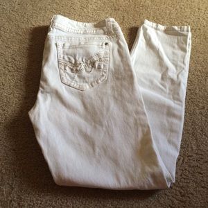 Juniors Wallflower ivory skinny ankle jeans