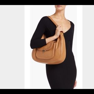 Meet your Posher, Miranda