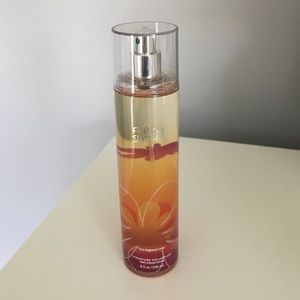 Bath and Body Works fine fragrance mist.