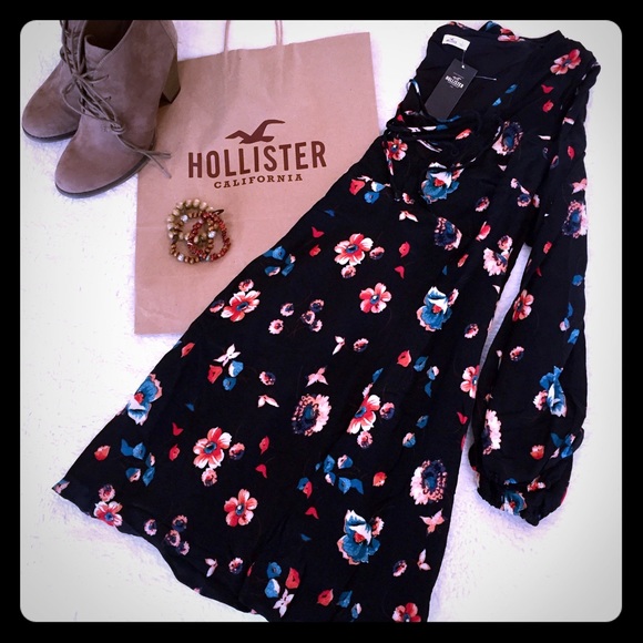 Hollister Dress