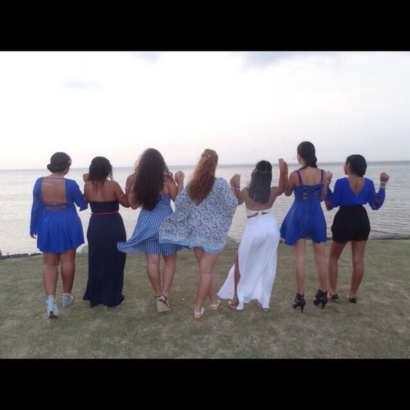 Meet your Posher, Anaiz - Picture 4 of 4