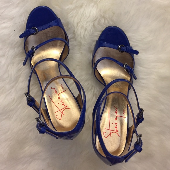 Walter Steiger blue patent leather strappy sandals