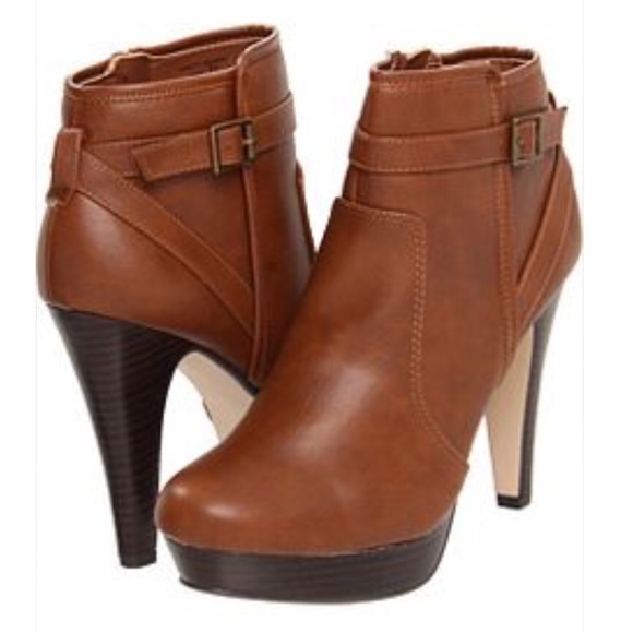 Cognac Heeled Booties