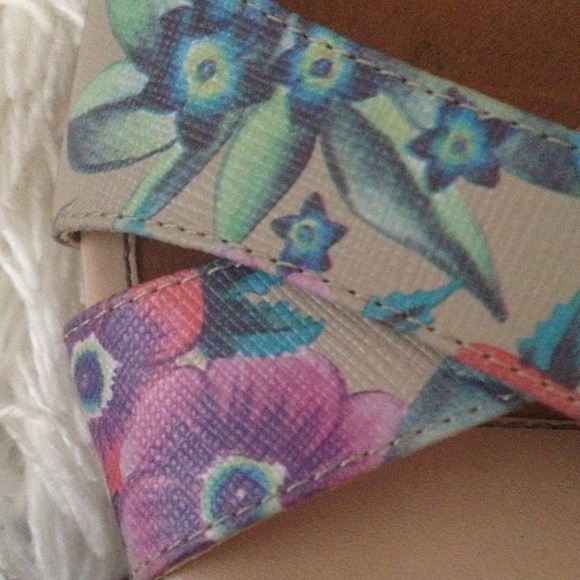 Wedges - Picture 4 of 4