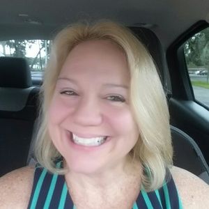 Meet your Posher, Lee