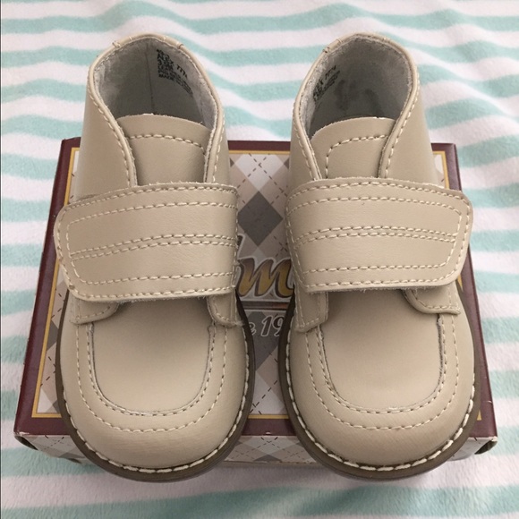 NIB Footmates shoes!!