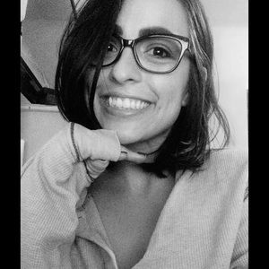 Meet your Posher, Vanessa