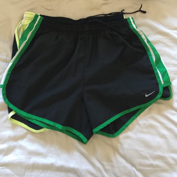 Nike running shorts - set of 2