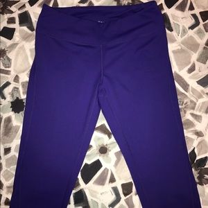 Zella Live In Capri Leggings